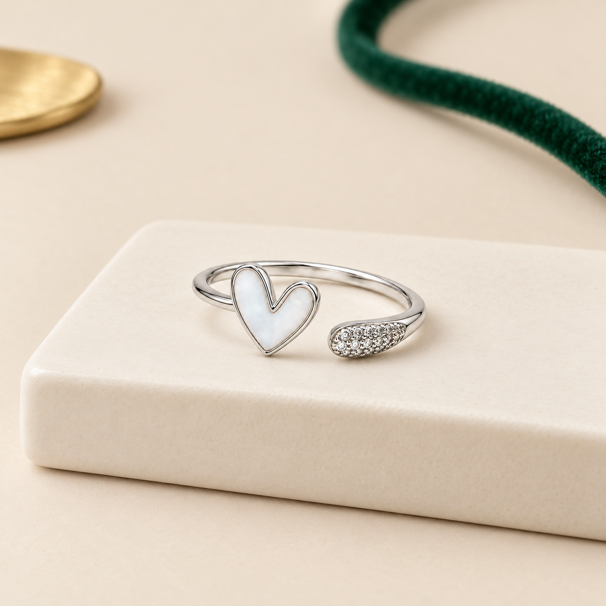 Amour Heart Ring